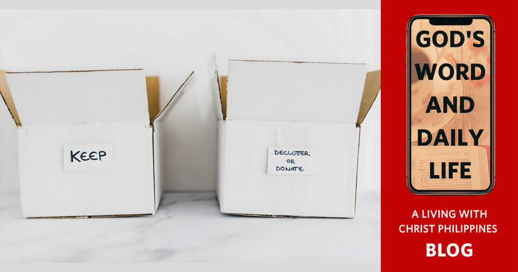 Advent Declutter: Making Room for Jesus